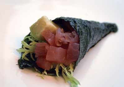 Chuka Wakame Temaki